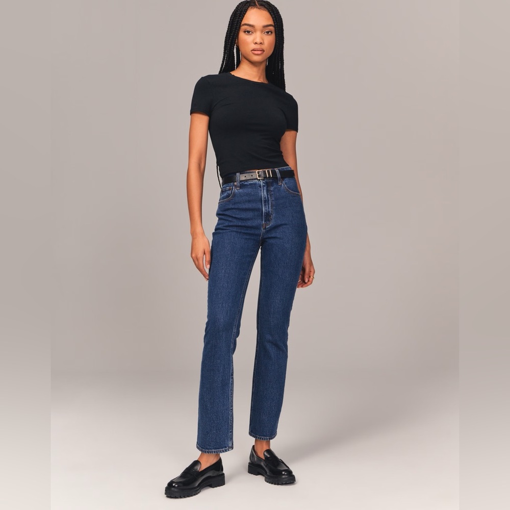 Abercrombie Ankle Straight Ultra High Rise BNWT